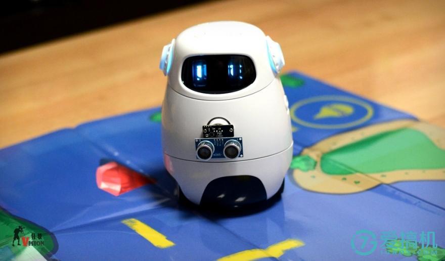 让孩子喜欢编程的视频,小卡智能编程