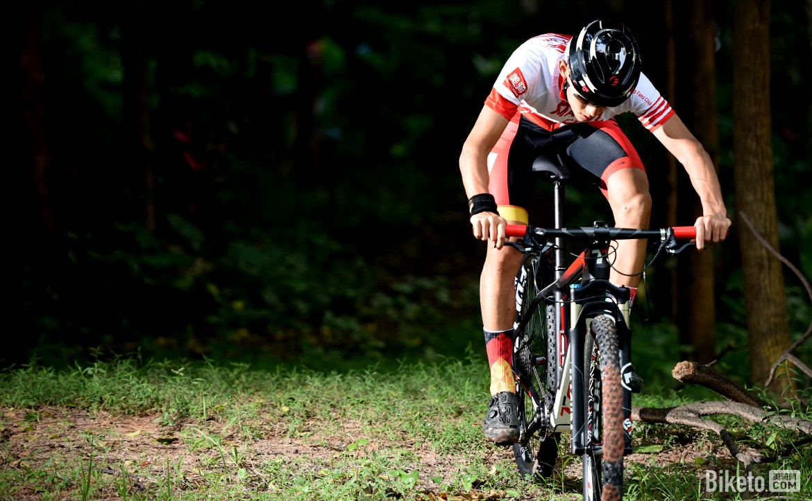 干山tnf100越野挑战赛,yt山地车评测