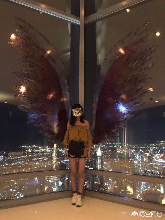 露肩衣服怎么穿文胸,穿露肩衣服怎么穿文胸