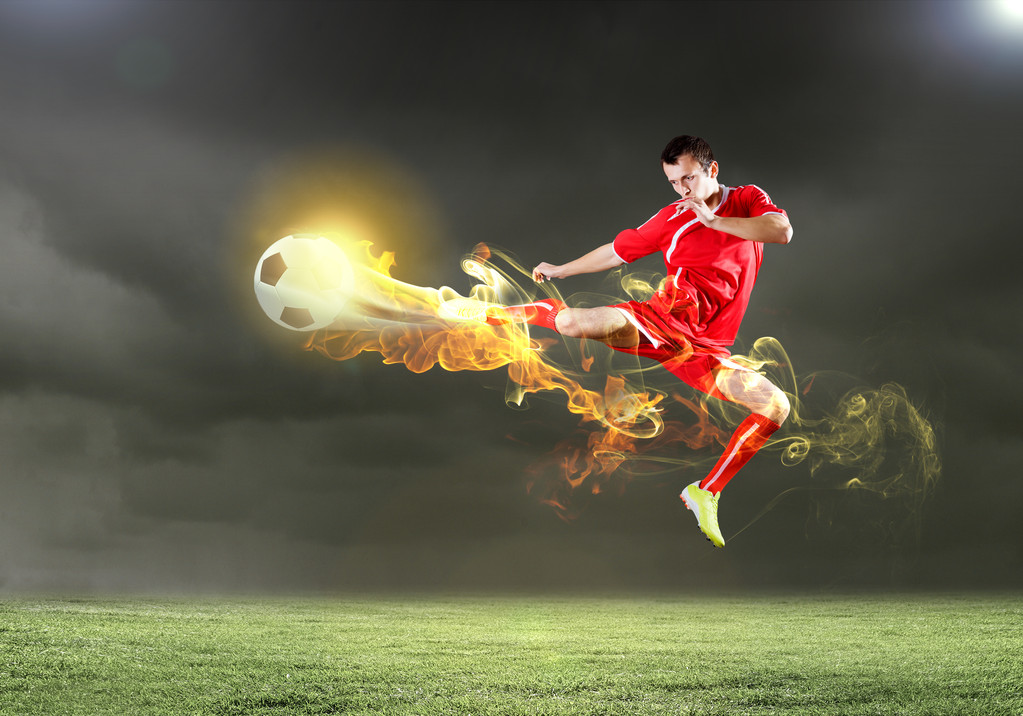 朱元璋广积粮筑高墙缓称王的策略,朱元璋广积粮缓称王谁出的主意