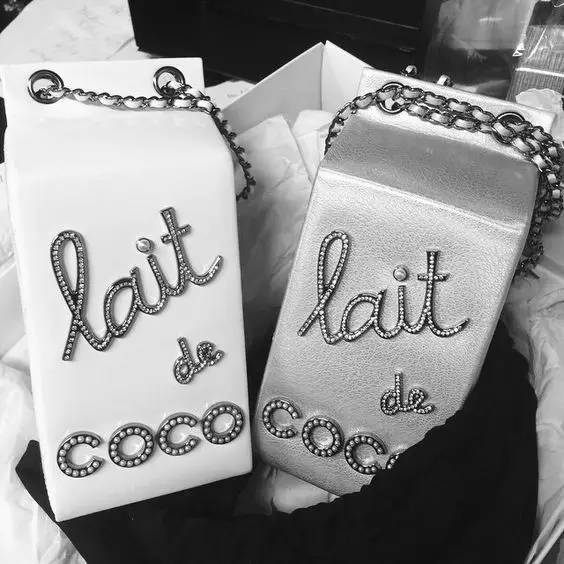 套娃chanel (chanel度假系列呼啦圈包)