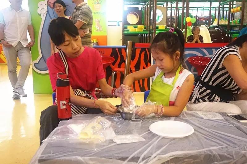 鍐扮毊鏈堥ゼdiy鍏ㄥ鏉愭枡,diy鏈堥ゼ娲诲姩娴佺▼