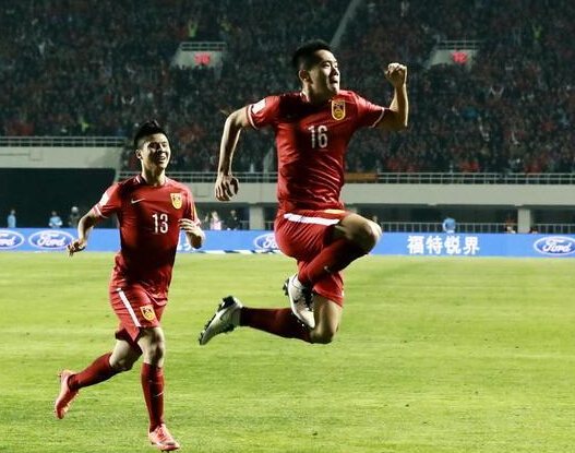 国足0:3惨败伊朗后面的路怎么走,1997年国足十强赛输伊朗的转折点