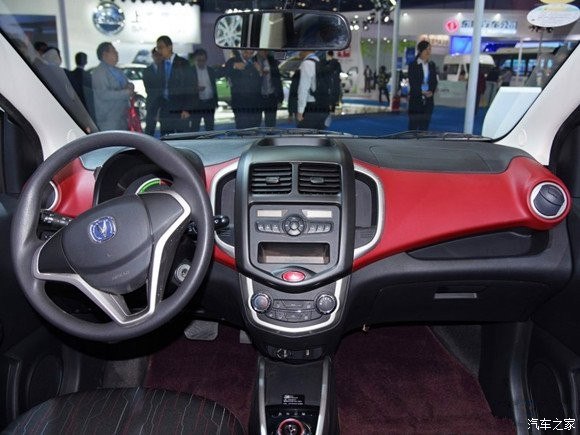 长安奔奔5座电动汽车续航400公里,长安奔奔电动汽车推荐5万内