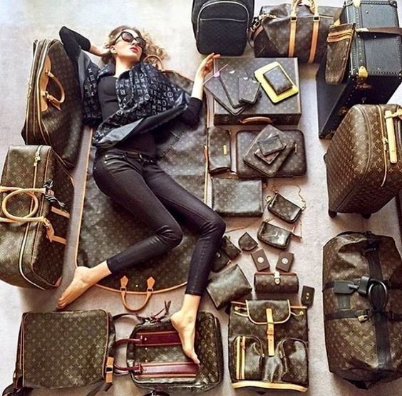 我家是开精仿奢侈品工厂的，我来告诉你奢侈品A货的那些事