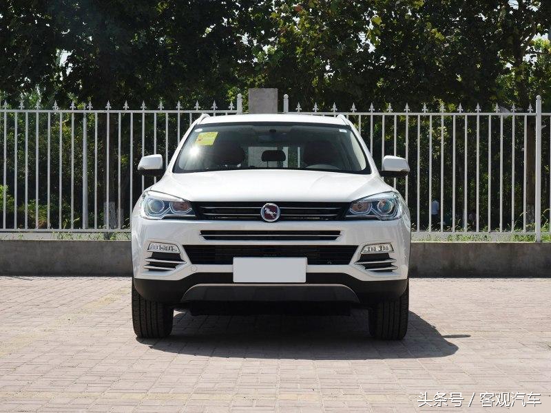 车标志好像奔腾的马,车标类似w是什么车