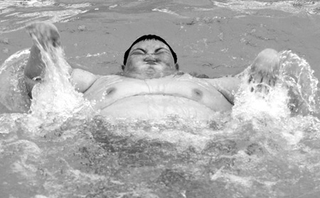 去除小肚腩的最佳8个动作,快速消除小肚腩的简单方法