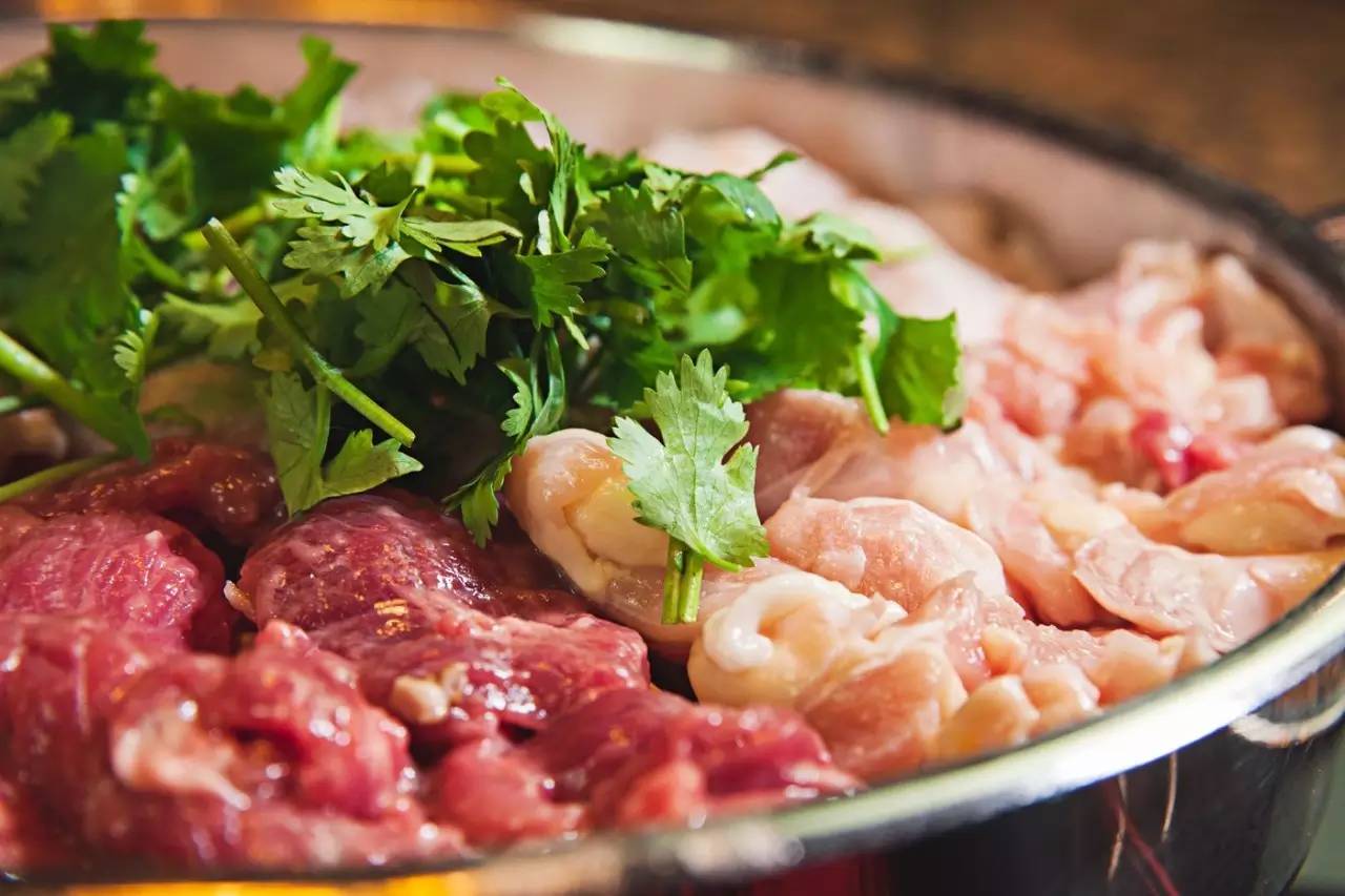 银川黄记煌三汁焖锅是清真的吗,银川焖锅黄记煌