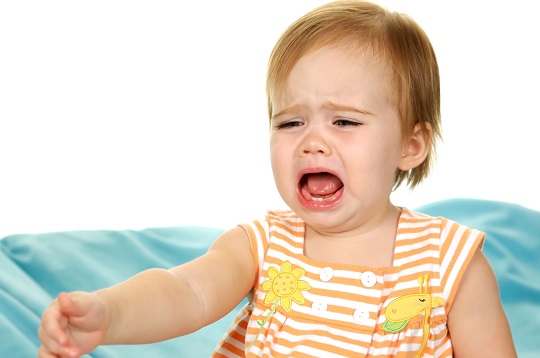 宝宝上火不爱喝水屎黄,宝宝上火又不爱喝水