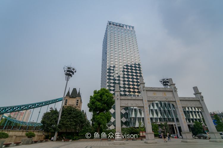 世界上最长的商业街在哪里,世界上最长步行街是哪个国家