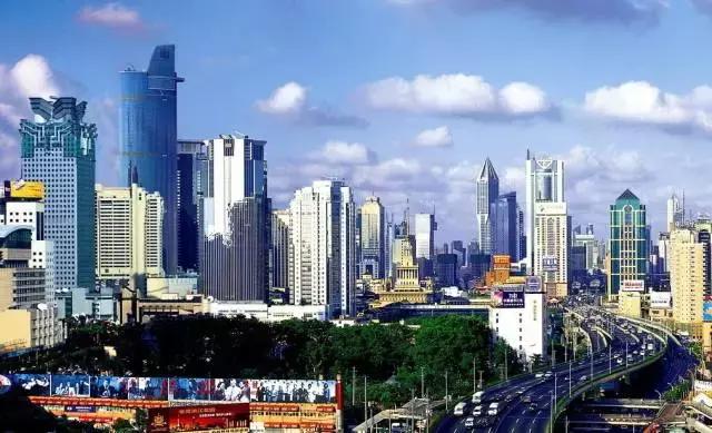 上海跟深圳综合实力对比,北京和上海综合实力对比