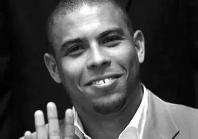 罗纳尔多名句,爱你直到世界尽头片尾曲