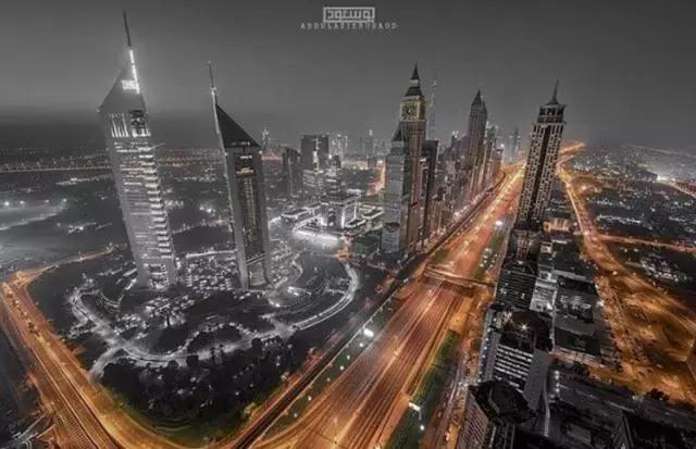 迪拜旅游自驾视频,迪拜自驾去看沙漠的路线怎么走