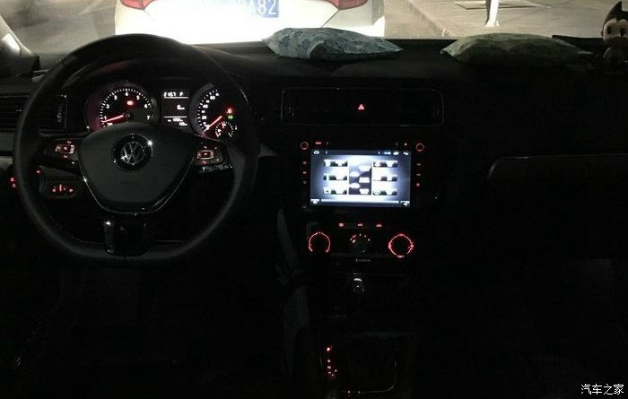 速腾大气稳重,速腾25周年纪念版