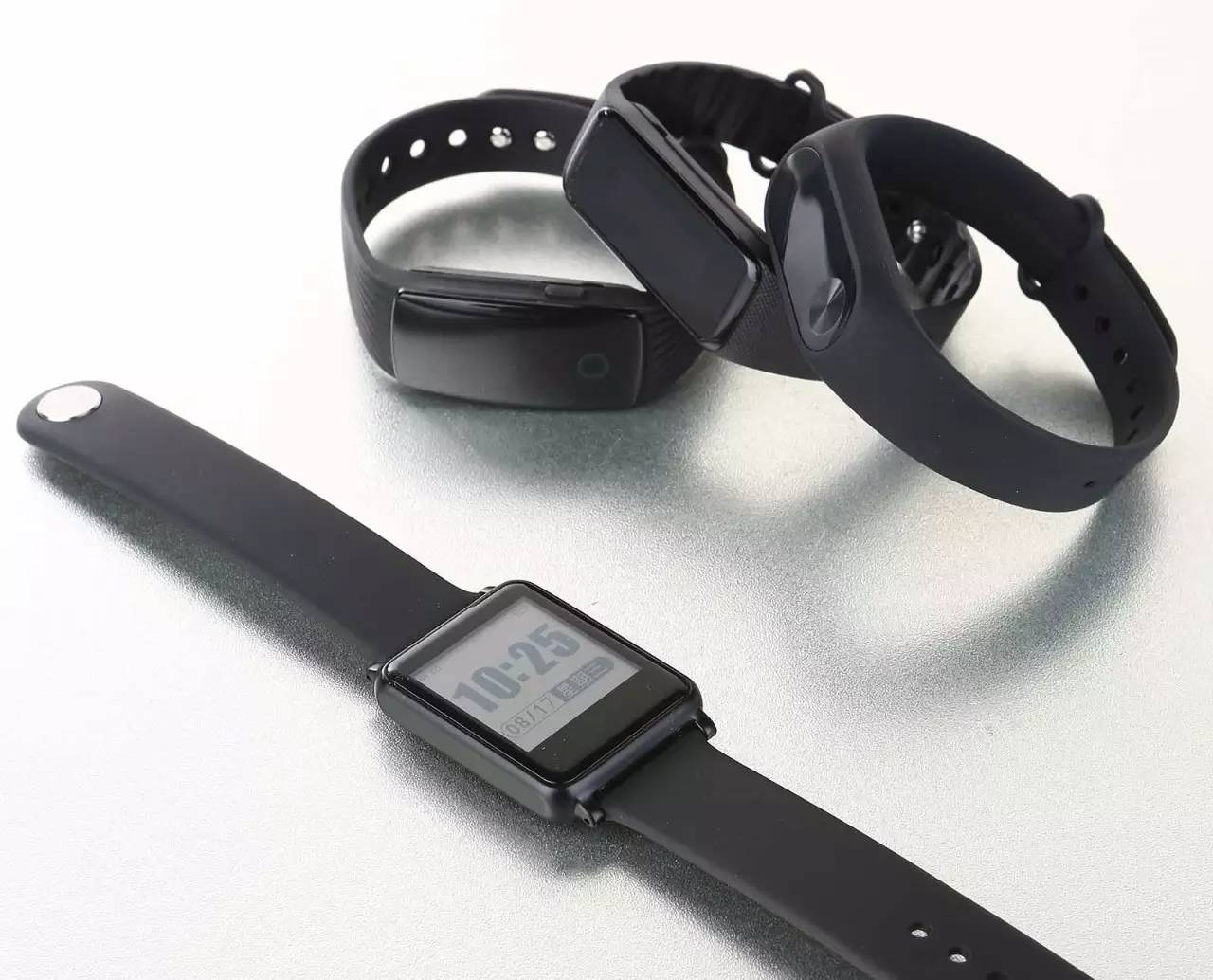 小米手环光感怎么样,最新小米手环深度评测