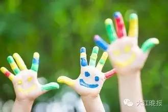 医院手指被割,手指剥皮了是什么病