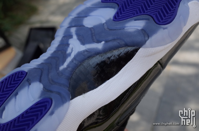 货王！国内土豪论坛惊现全新大灌篮AirJordan11“SpaceJam”上脚