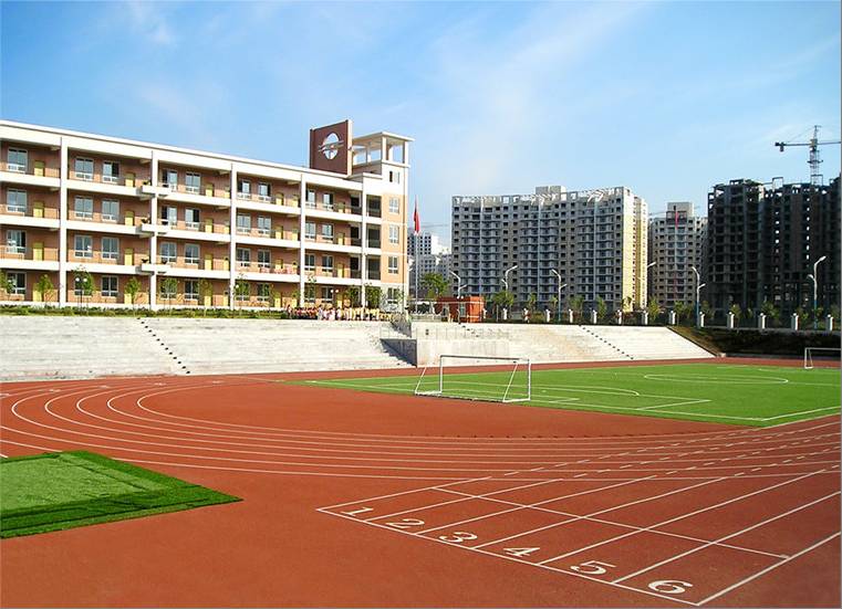 走进小学向着梦想出发,朝阳小学向快乐出发