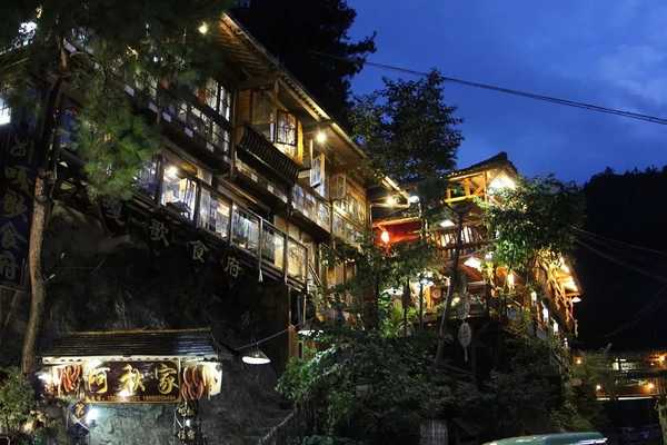 多彩贵州行西江千户苗寨,西江千户苗寨视频完整版