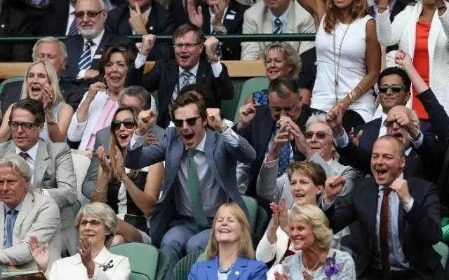 遇见明星不输气场,遇见明星也不开心