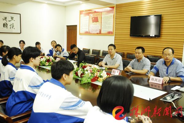 南方中学株洲女足报名,株洲南方中学足球队