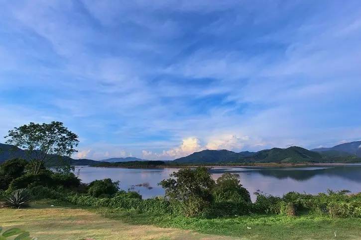 海南天台山小九寨,小九寨青山绿水