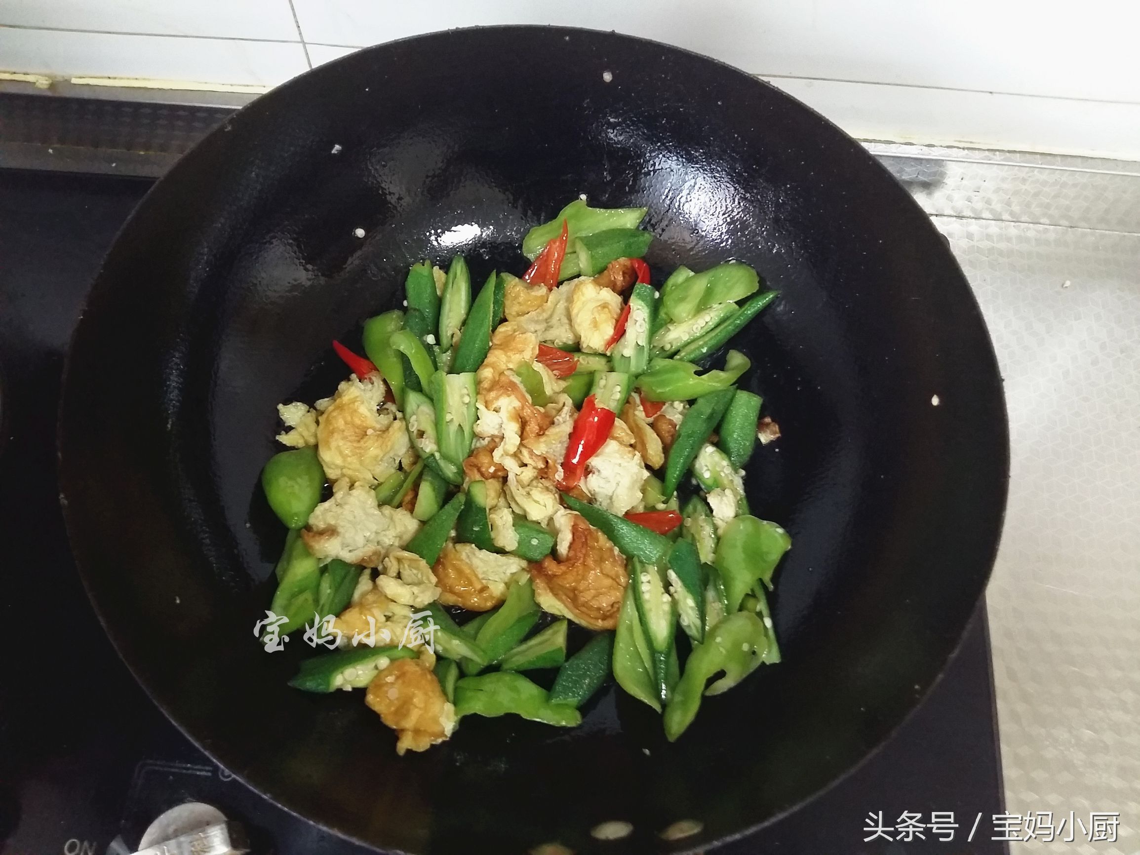 这才是真正的下饭菜做法,分享一道秋葵最营养最美味的做法