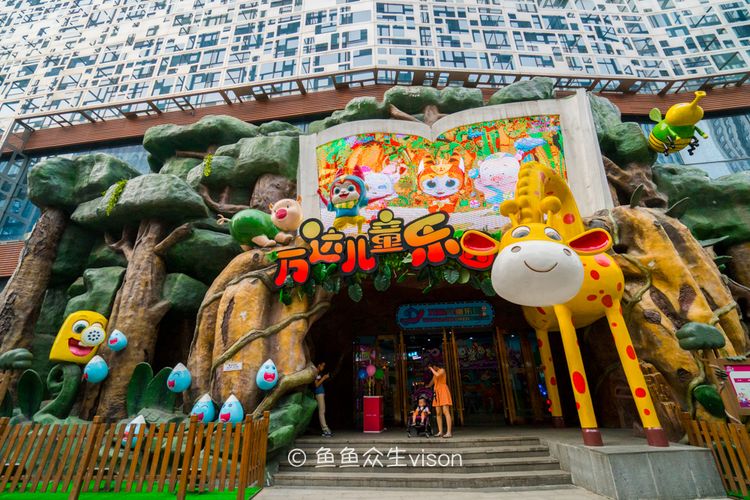 世界上最长的商业街在哪里,世界上最长步行街是哪个国家