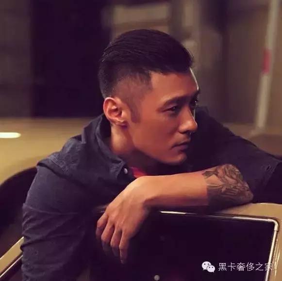 余文乐丨玩车玩表还超爱晒鞋这样的老公请给我来一打