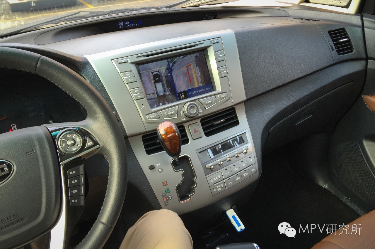 比亚迪mpvm6七座商务车多少钱,福建国产mpv比亚迪m6