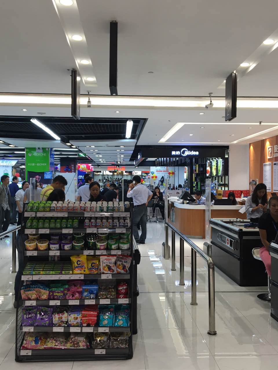 苏宁云门店新零售,苏宁易购零售云突破10000店