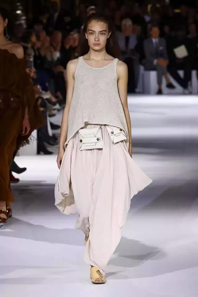 小s在节目中真的吃饭吗,小s在综艺跳舞