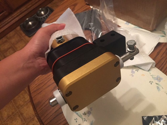 拯救MT-82手动变速箱灵魂-野马MGW拨档器+透气壶安装