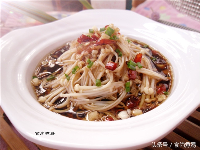 为什么金针菇会很粘牙,为什么金针菇会卡牙缝里面