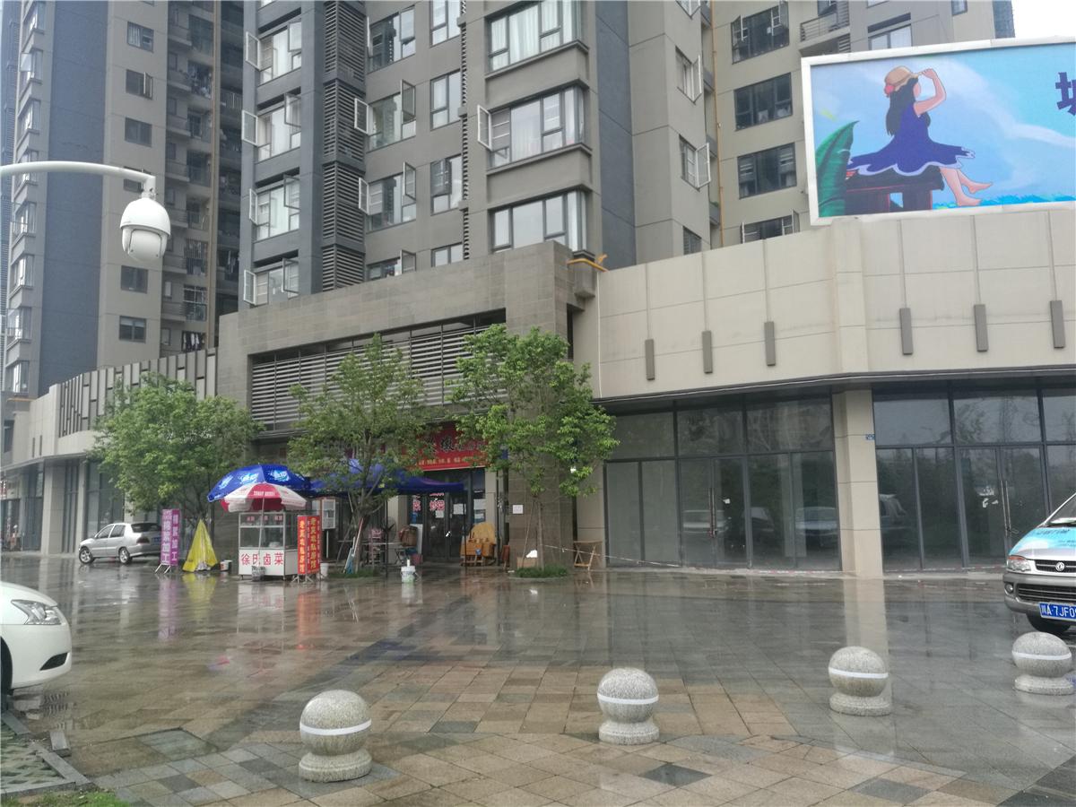 成都大面能不能买,成都大面不准摆摊吗