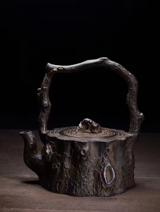 老铁壶的除锈和清理方法,老式铁壶不生锈怎么办