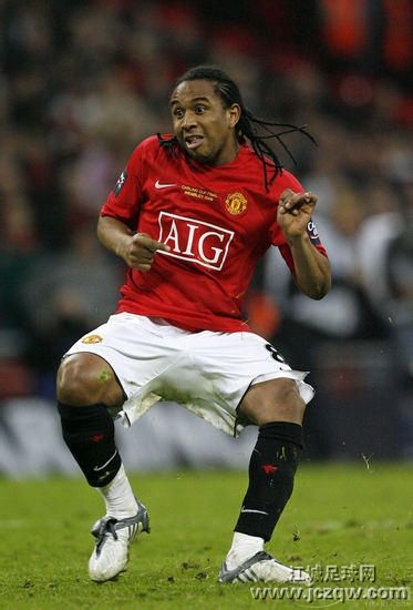 足坛30大球星,足坛十大昙花一现球员排名