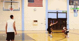 篮球跑位技巧口诀图解,打球跑位思路教学全场