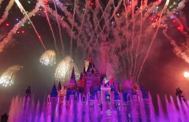 上海迪士尼乐园一般入园排队时间,上海迪士尼乐园游玩攻略最新版