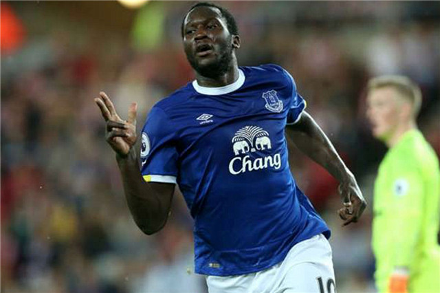 绿茵联赛终极对决,绿茵场的经典对决