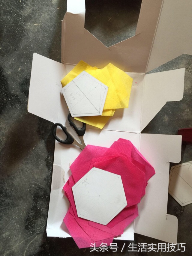 废物利用足球手工,废物利用制作足球衣服