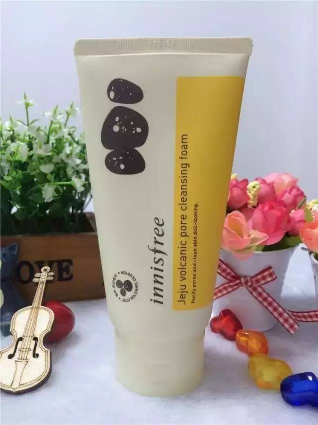 人气最高洗面奶美白,洗面奶人气排行榜