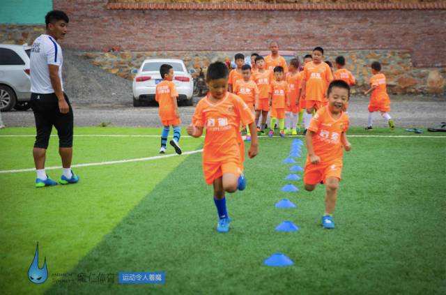 北京启拓足球俱乐部十六强,北京启拓足球俱乐部贺教练