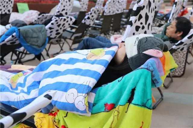 比赛都出新高度了，震惊我的眼球！