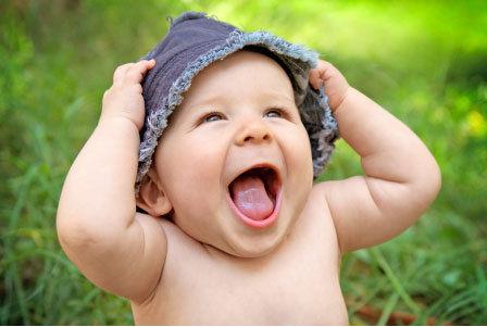 9个月的宝宝该怎么护理,九个月的宝宝的发育标准