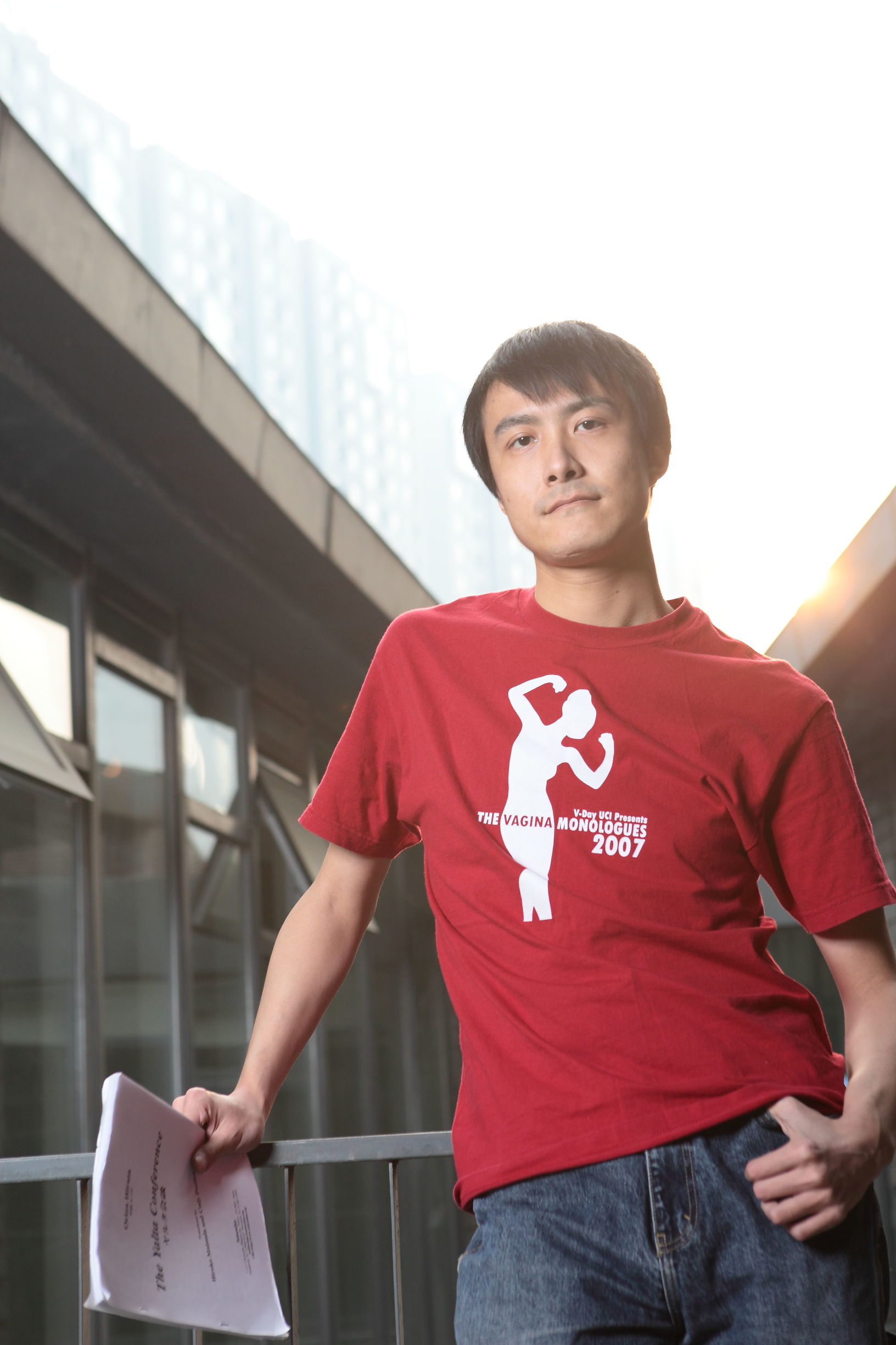 《群鬼2.0》导演王翀：我们的眼界仍旧滞后于世界戏剧30年