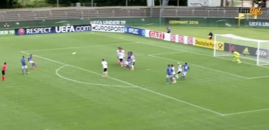 皮尔洛时期的米兰阵容,米兰18岁中锋