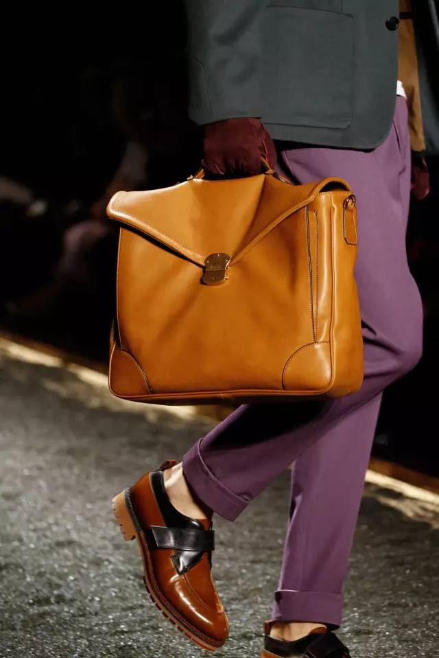 校服装嫩,减龄穿什么衣服好看学生