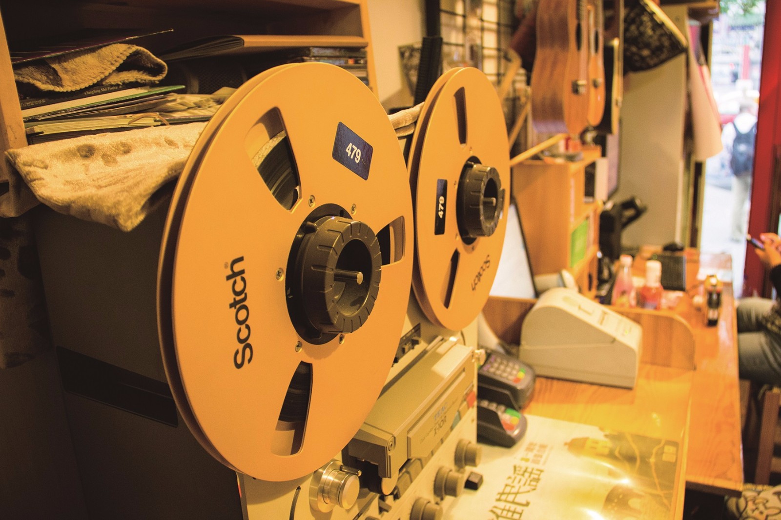 贰零壹陆：唱片店剪影