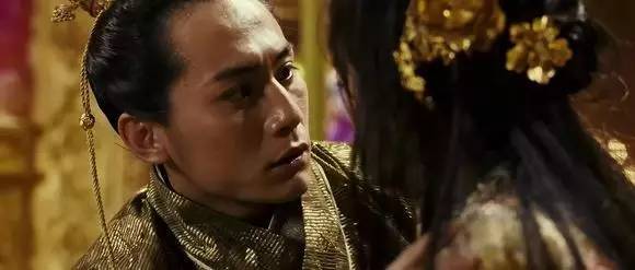 刘烨一家四口颜值照片,刘烨丑不丑